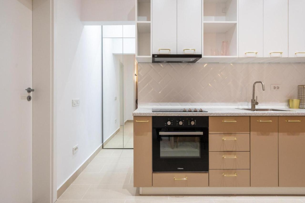 Fabulous Apartament With View In Calea Victoriei Bucarest Extérieur photo